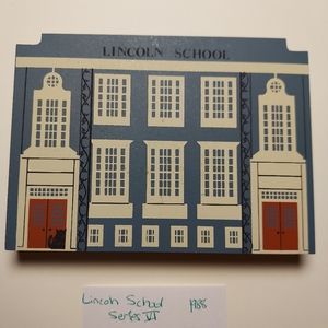 Lincoln School _ Maine_ Cat's Meow Village